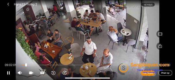 Sang quán cafe