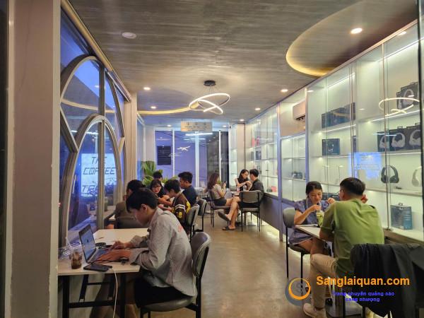 Sang quán cafe