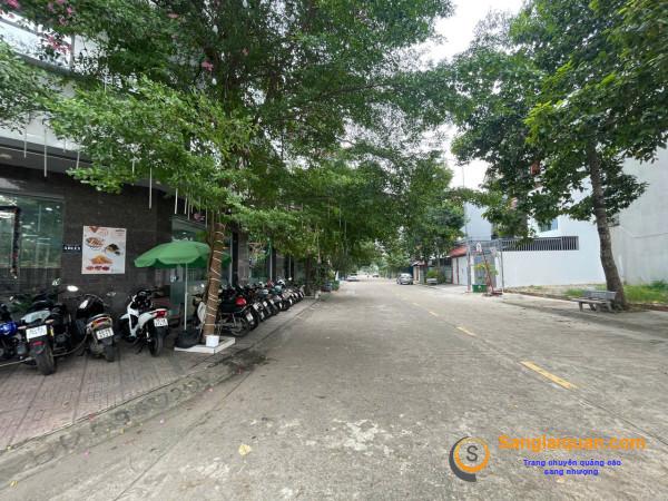 Sang quán cafe