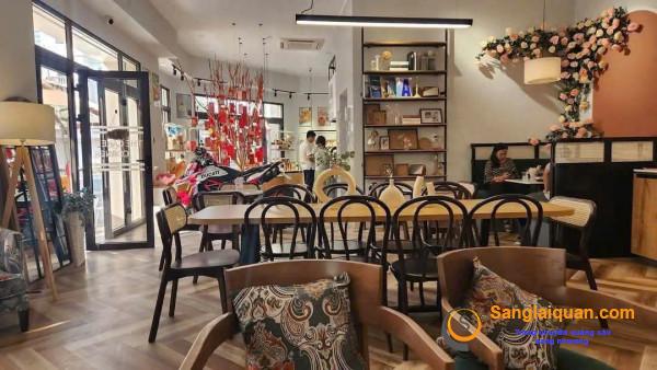 Sang quán cafe