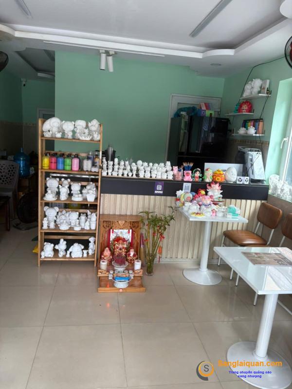 Sang quán cafe
