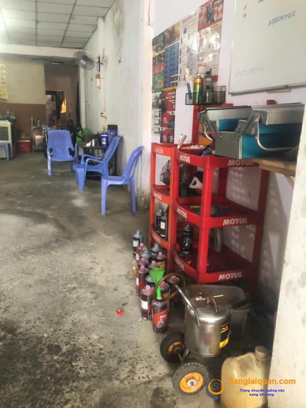 Sang tiệm rửa - sửa xe