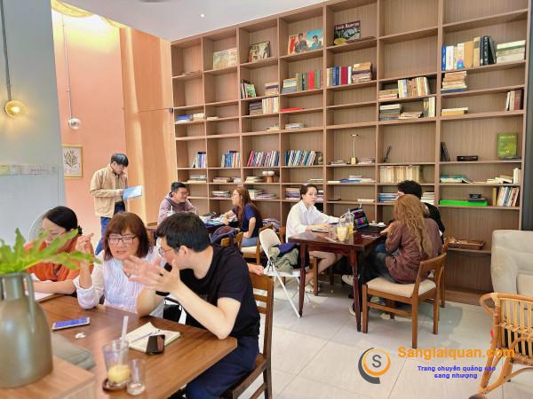Sang quán cafe