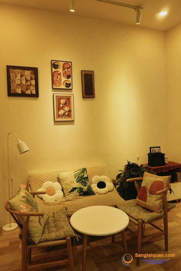 Sang quán cafe
