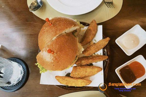 Sang nhà hàng Sang nhà hàng