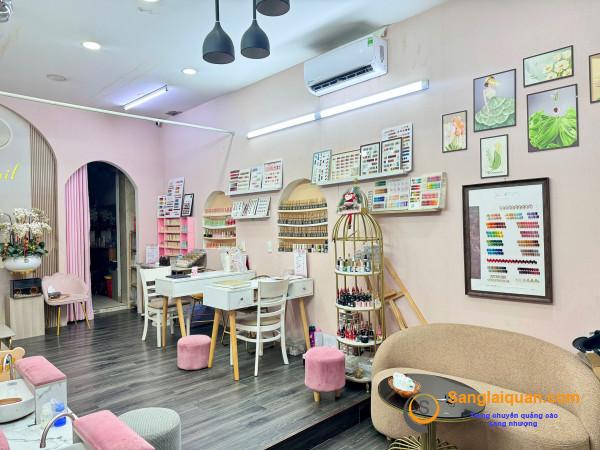 Sang tiệm tóc - nail