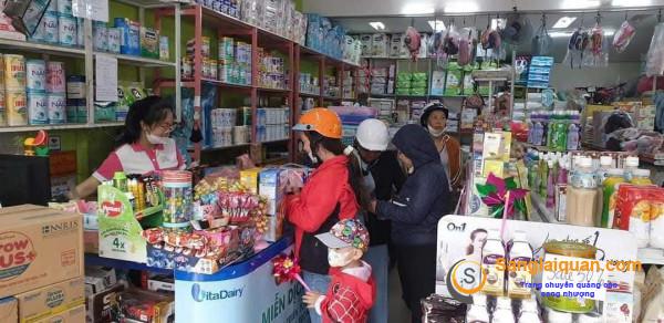 Sang nhượng cửa hàng