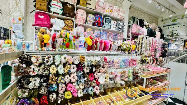 Sang nhượng cửa hàng