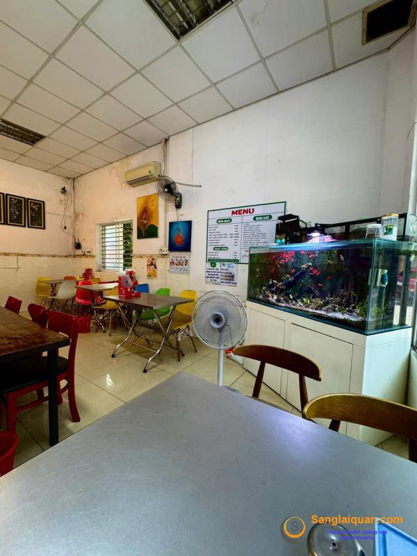 Sang quán cơm