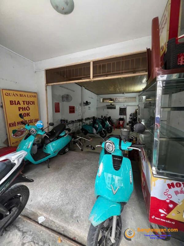 Sang quán cafe