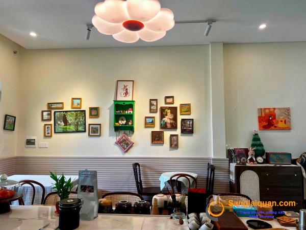 Sang quán cafe