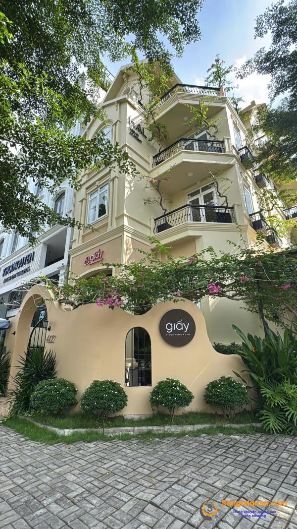 SANG NHƯỢNG QUÁN CAFE BIỆT THỰ GÓC ĐẲNG CẤP PHÚ MỸ HƯNG – QUẬN 7 