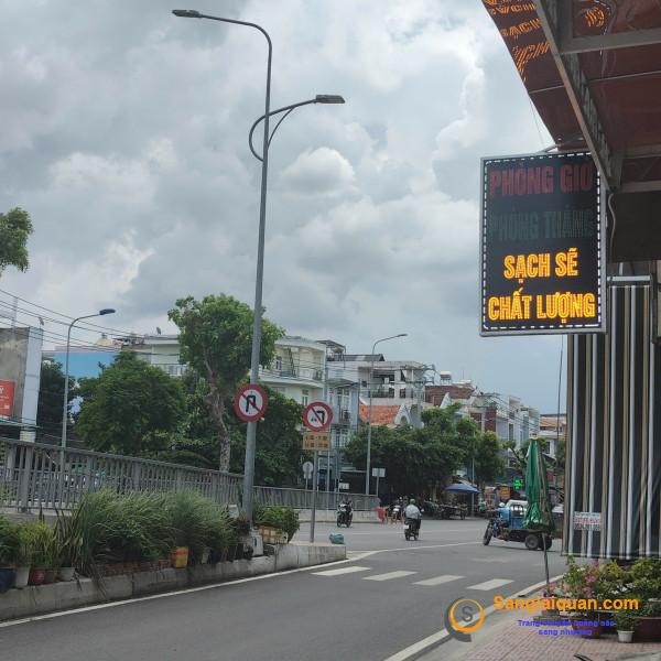 Sang khách sạn