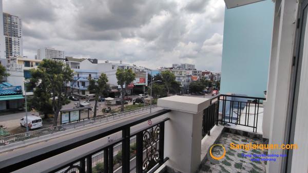 Sang khách sạn