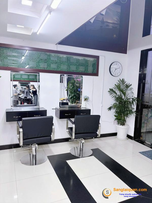 Sang tiệm tóc - nail